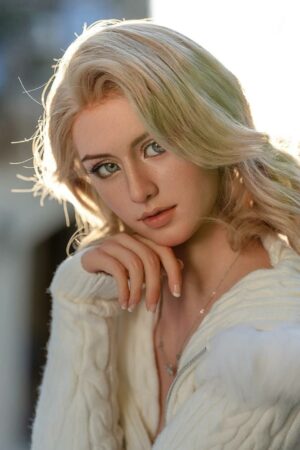 Belinda-25E225802593-Beautiful-Blonde-Realistic-Sex-Doll-4