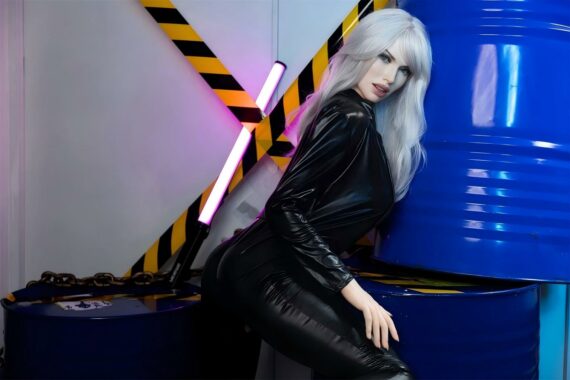 Kell-Curvy-Big-Boobs-Sex-Doll-with-White-Hair-168cm-56-3